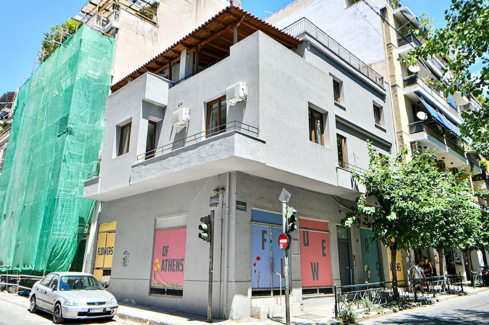 Flowers Of Athens, Boutique Aparthotel With 6-Apartments In Central Athén Kültér fotó